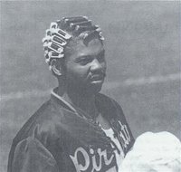 Dock Ellis in hair curlers