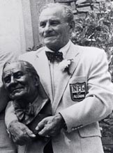 Coach Sid Gillman